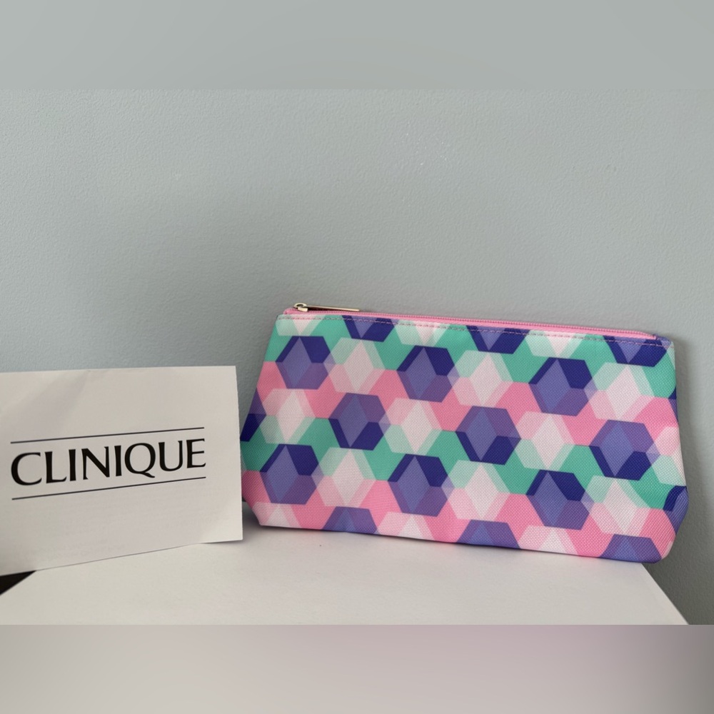 Clinique cosmetics makeup slim travel bag NWT Geometric pink purple white teal